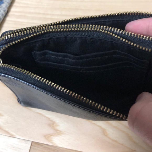 Coach Black Leather Wallet / Coin Purse wristlet - Picture 5 of 7